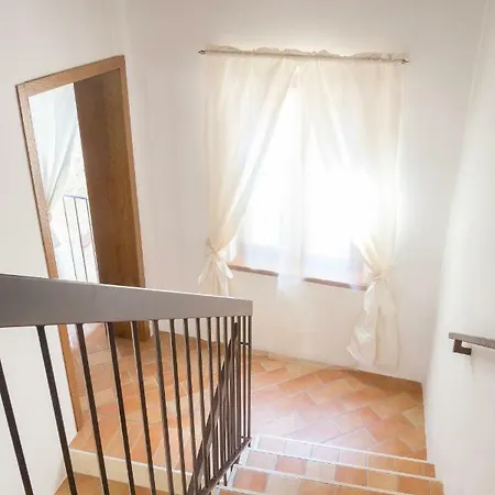 Casa Vacanze Il Borgo Apartment *