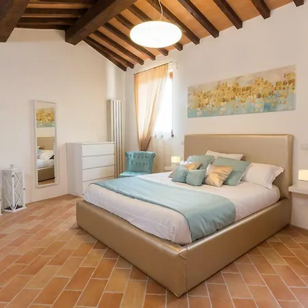 Casa Vacanze Il Borgo 蒙特法尔科